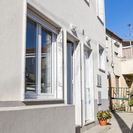 2 Bedroom House And Garden Lounge Синтра Экстерьер фото