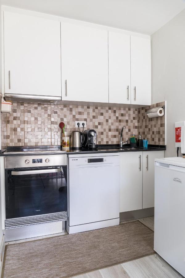 2 Bedroom House And Garden Lounge Синтра Экстерьер фото