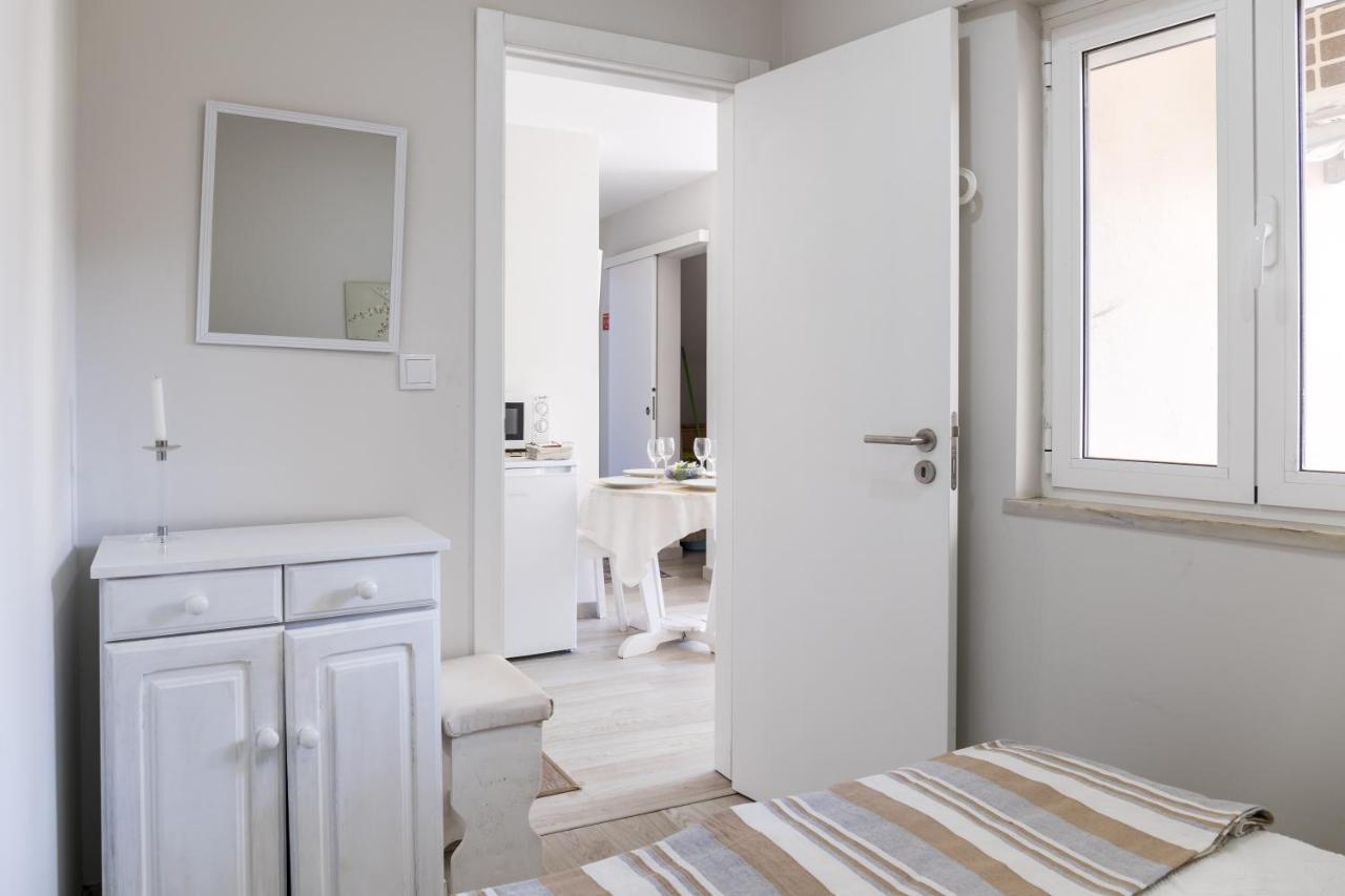 2 Bedroom House And Garden Lounge Синтра Экстерьер фото